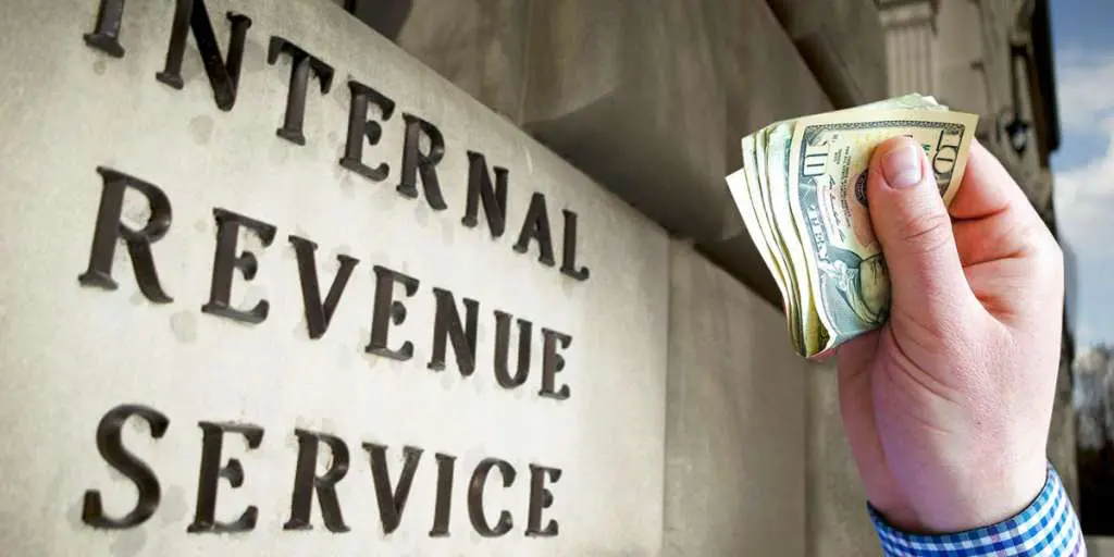 Image aboutAmerican tax service IRS: end of amnesty program OVDP